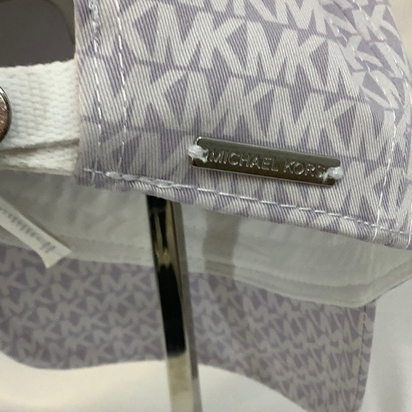 NWT- Michael Kors- Logo Print Stretch Cotton Baseball Cap - Picture 3 of 4